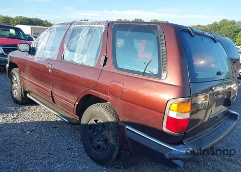 1998 Nissan Pathfinder Le/Xe from USA, damaged, VIN JN8AR05S4WW229571